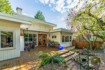 COZY FAMILY HOME IN THE HEART OF AMBLESIDE- 1488 Palmerston Avenue, West Vancouver